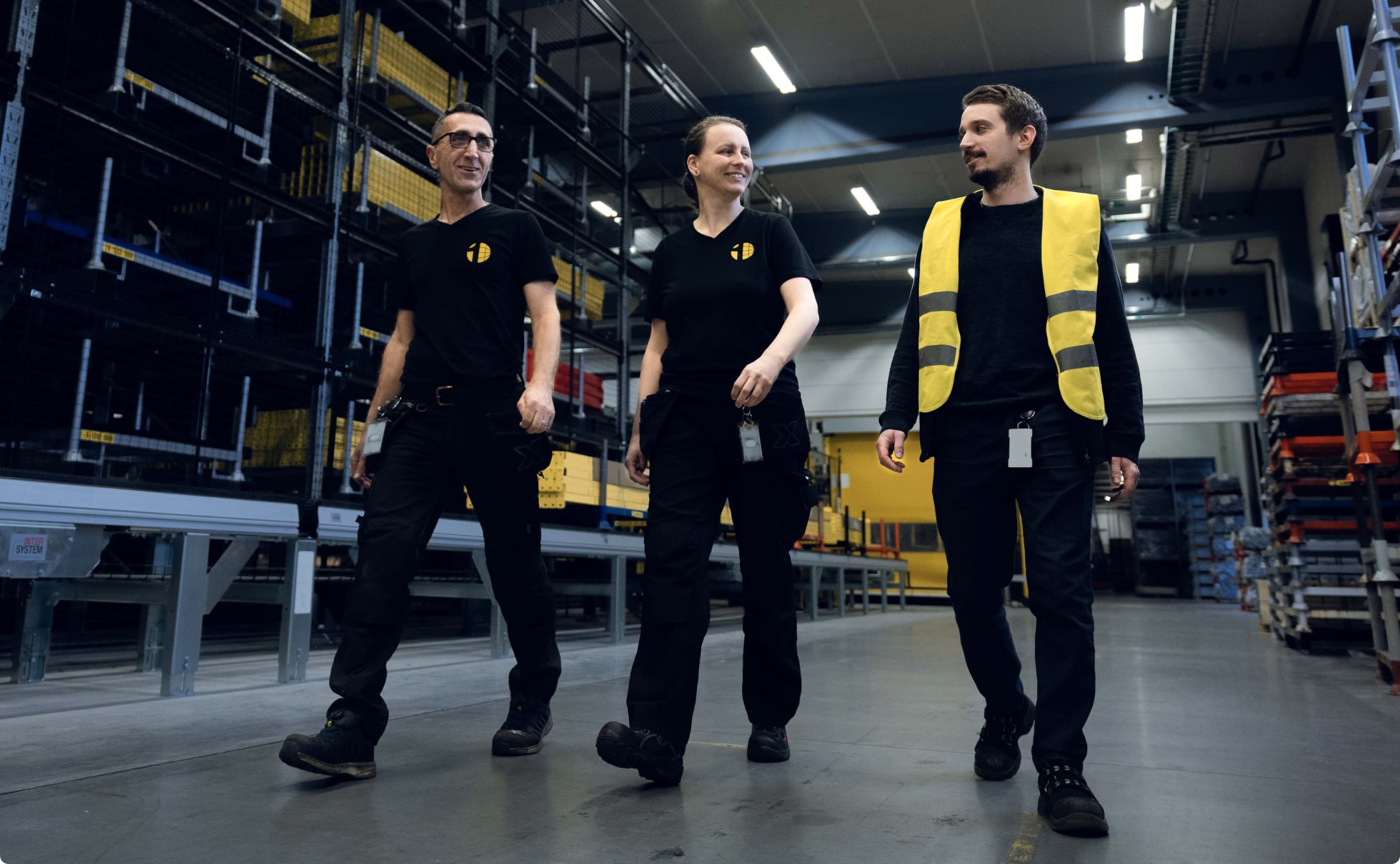 A modern industrial workspace with safety measures in place, emphasizing a secure work environment. Featured in the Axelent Safety Book introduction, the image reinforces the importance of continuous improvements in workplace safety and how the Safety Book serves as a valuable tool for achieving a safer industry.