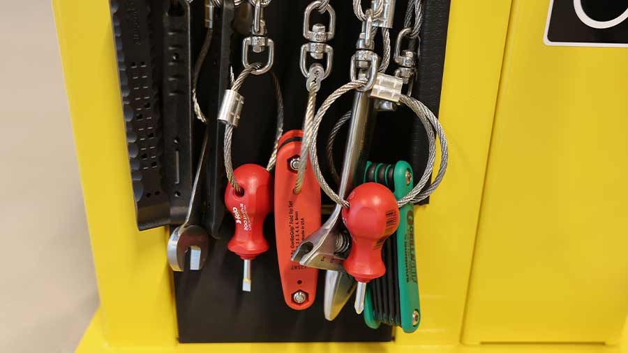 Axelent Nordic Servicestations Tools Mounted 900X507