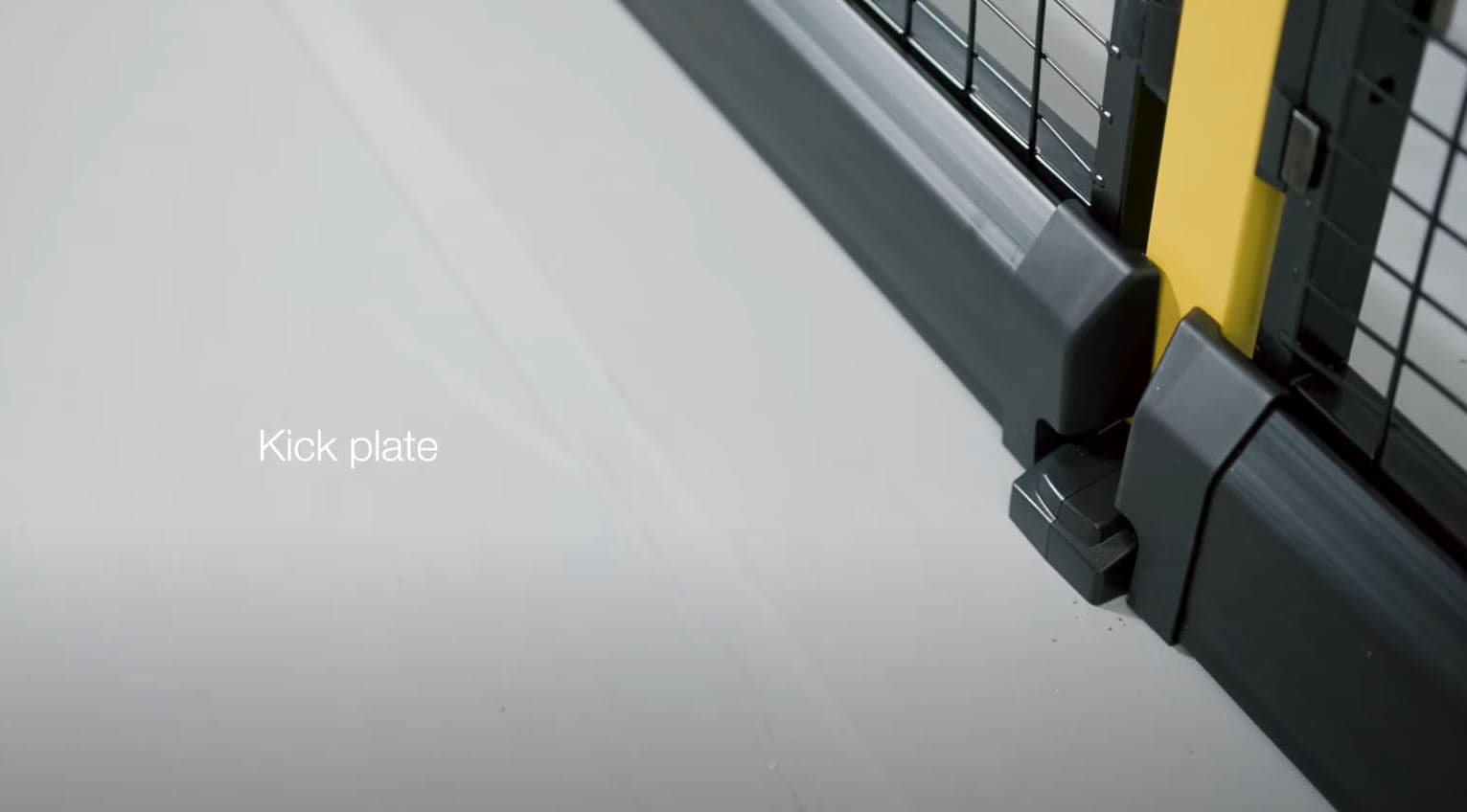 Axelent Mounting Instructions Kick Plate