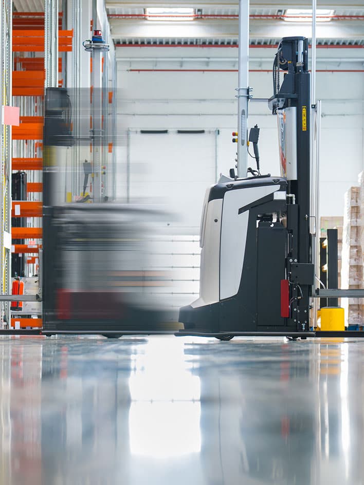 6.2 Protecting People In Automated Warehouses 708X944