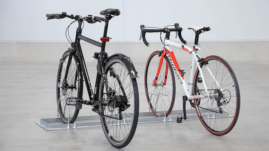 Axelent Bike Up Street 600 4 with bikes