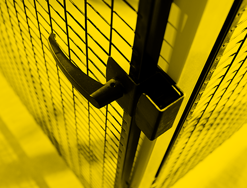 Preventing the manipulation of locks