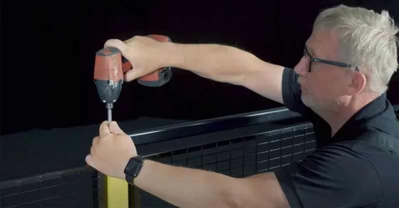 axelent shows how to install single hinge door for machine guarding