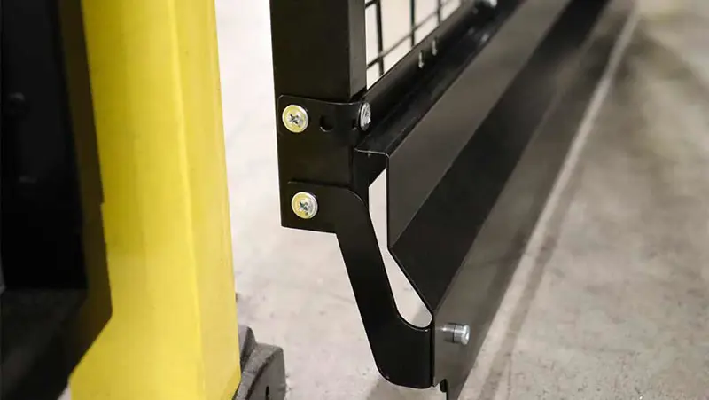 Close-up on the kick plate for doors mounted on a single hinge door