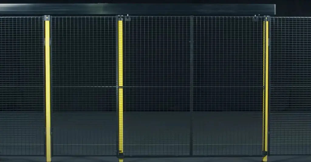 Assembly Single Sliding Door With Aluminium Rail