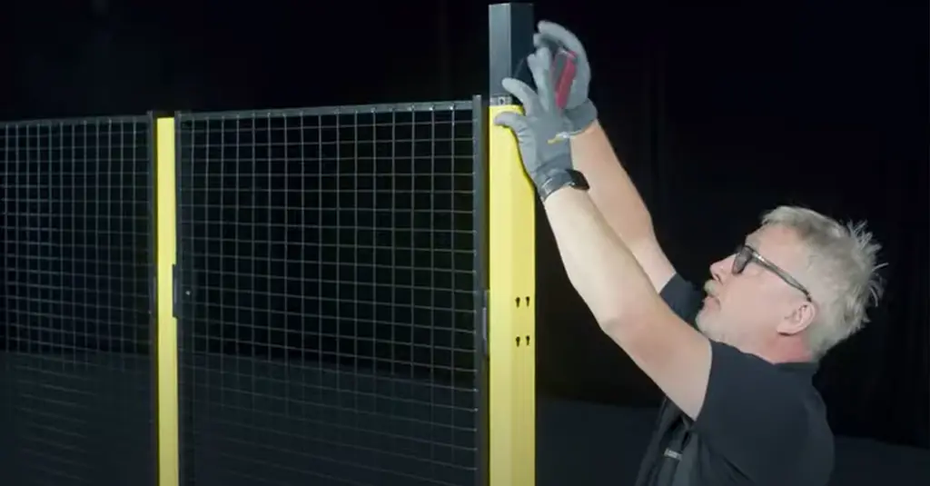 Assembly Sliding Door With 3 Step Rail Machine Guarding Axelent