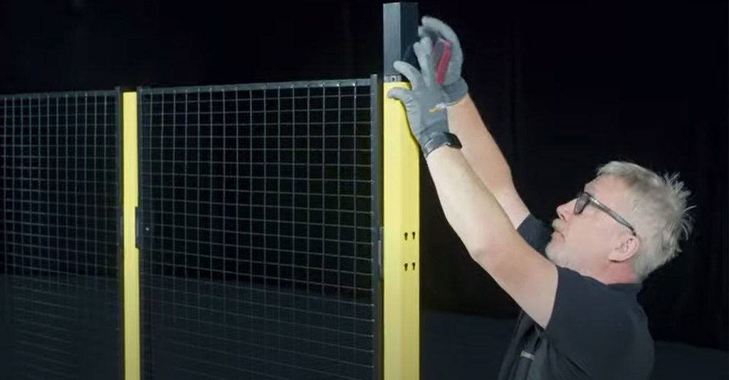 Assembly Sliding Door With 3 Step Rail Machine Guarding Axelent
